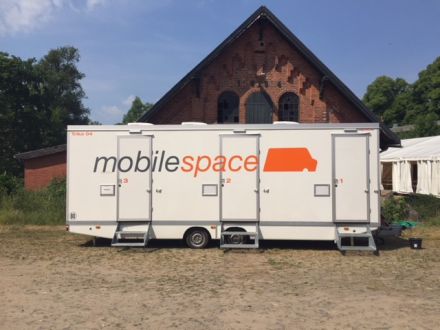 Büromobil, Officemobil, mobiler Schnittraum DIT Mobil, Produktionsbus, mobiles Büro 