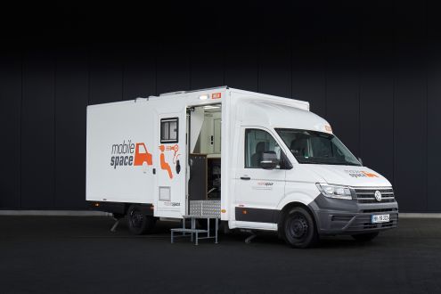 Maskenmobil Mietfahrzeug M1 Plus Masken-Sprinter Außenansicht