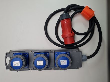Stromverteiler 3x 16A blau