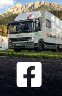 mobilespace Fahrzeug und Facebook Logo